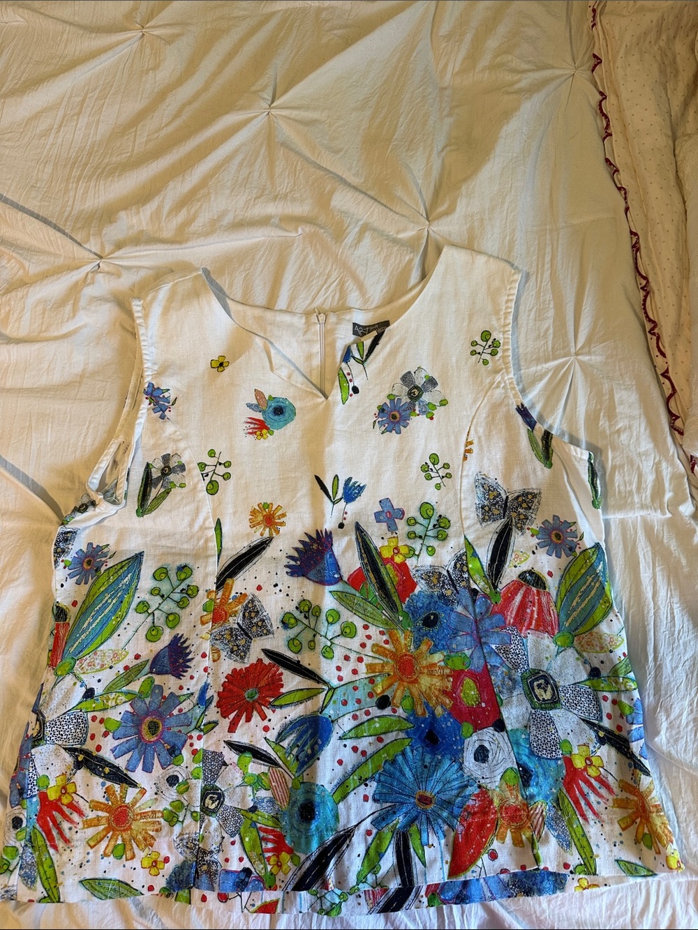 Sleeveless White Floral Print Tank Top